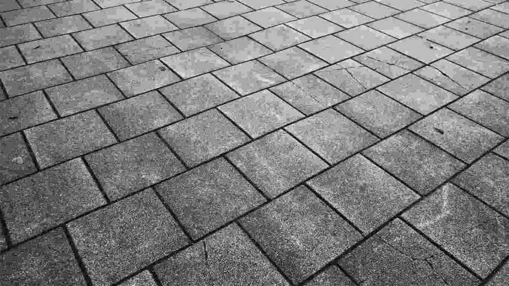 qu'est ce qu'un plot terrasse reglable